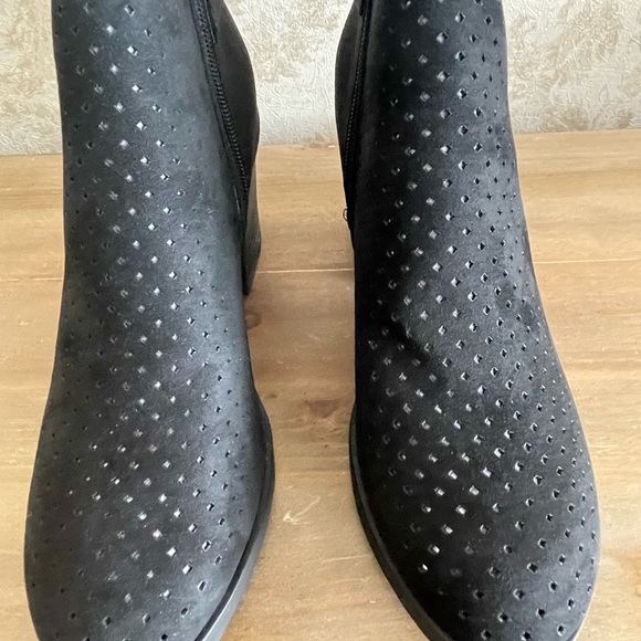 BNWT Bamboo ankle boots - Picture 5 of 9